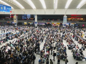 Tiada sekatan warga China, 8 pro and kontra terhadap negara