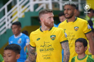 Fans Sang Kenari bongkar 4 sebab kenapa Lee Tuck punca 'Nafuzi Ball' tak berapa nak jadi