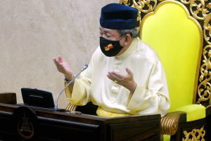 MB Selangor, barisan exco baharu angkat sumpah 21 Ogos