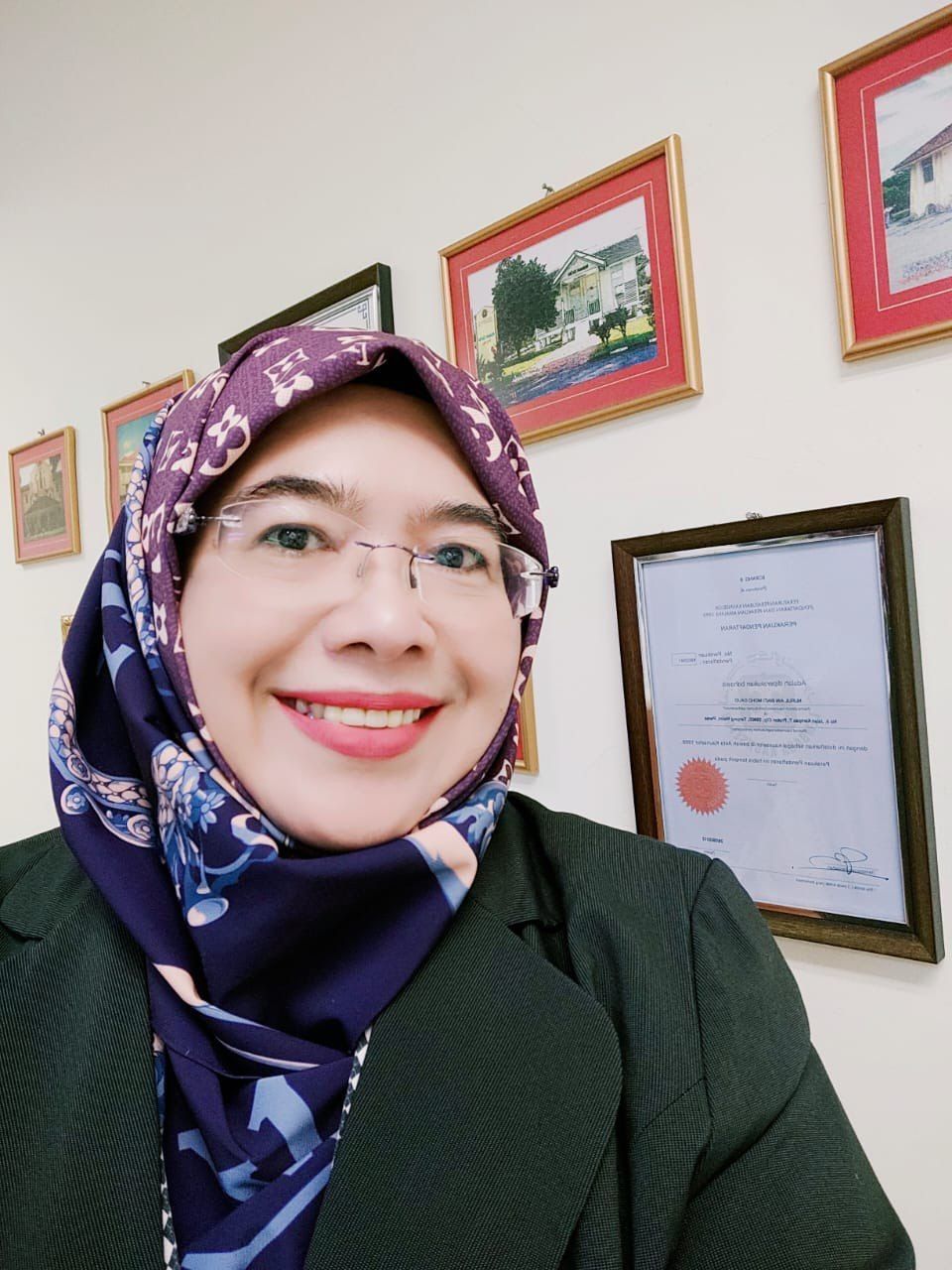 Profesor Madya Dr Fauziah Mohd Saad