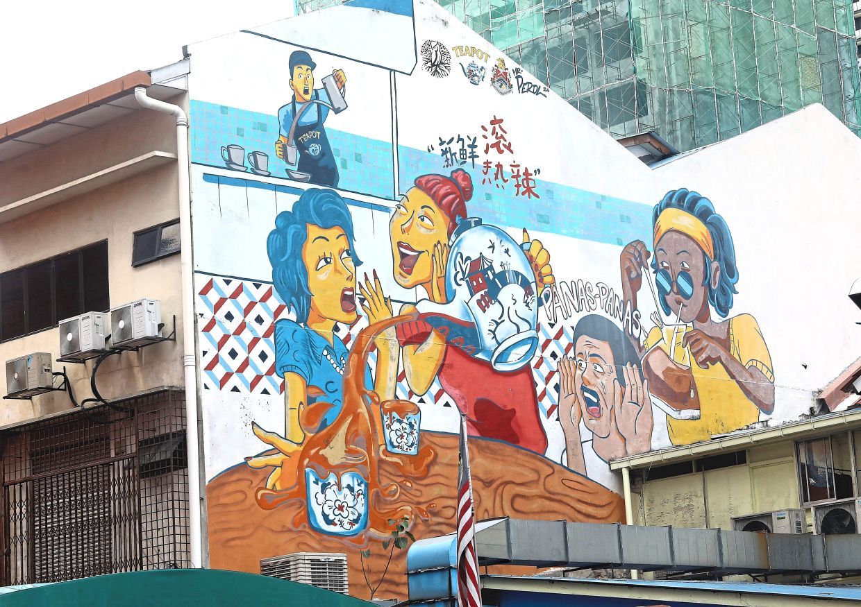 take pix of murals in kl. For Merdeka story. — AZLINA ABDULLAH/The Star
