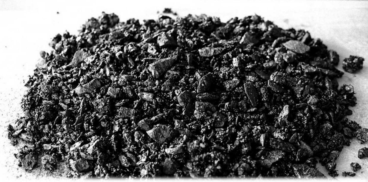 Loose Mix of Asphalt Food Waste Binder.