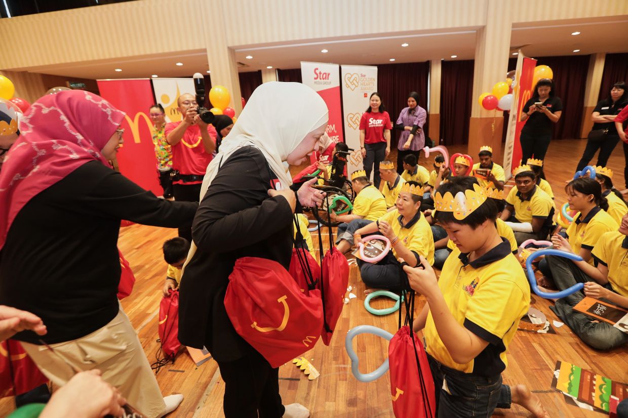 STAR Foundation CSR Programme at Pusat Penjagaan Kanak-Kanak Cacat, Taman Megah, Petaling Jaya. — YAP CHEE HONG/The Star