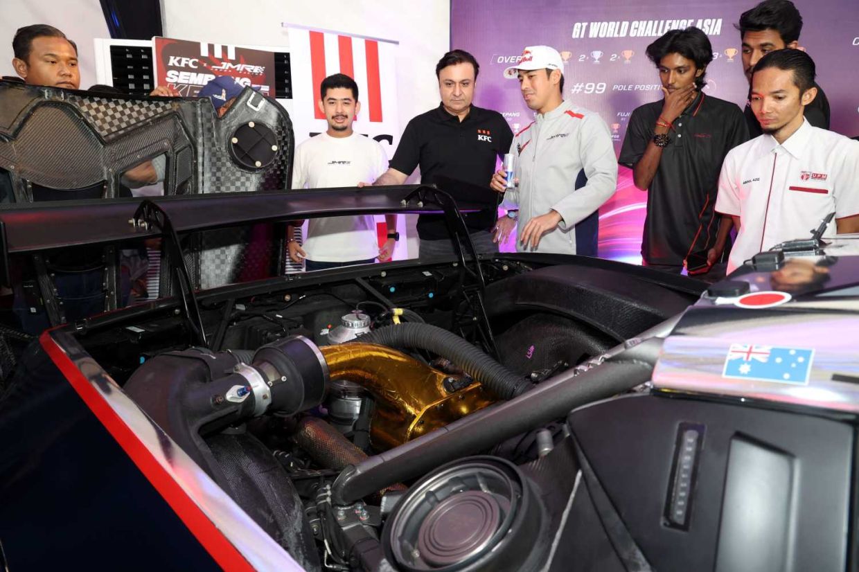 YAM Tunku Abdul Rahman Al-Haj Ibni Sultan Ibrahim, Tunku Panglima Johor at KFC x JMR Sembang Kereta 2025 Edition. This year marks the sixth anniversary of our collaboration with Johor Motorsports Racing (JMR), and KFC Malaysia is honoured to host this prestigious engagement event. (DEC 3 2025) — ART CHEN/The Star