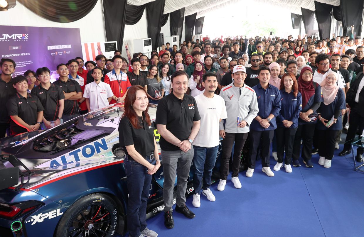 YAM Tunku Abdul Rahman Al-Haj Ibni Sultan Ibrahim, Tunku Panglima Johor atKFC x JMR Sembang Kereta 2025 Edition. This year marks the sixth anniversary of our collaboration with Johor Motorsports Racing (JMR), and KFC Malaysia is honoured to host this prestigious engagement event. (DEC 3 2025) — ART CHEN/The Star