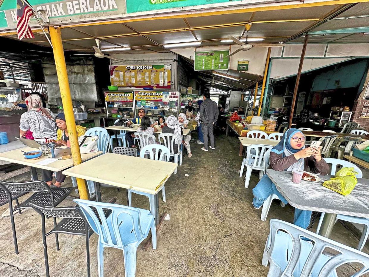To visit Taman Melawati food court that will be upgraded. —LOW LAY PHON/The Star